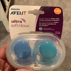 Avent pacifiers